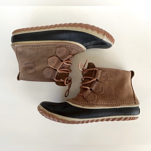 Sorel Women's Out N about Leather Snow Boot, Elk (Tan), size 8 - Picture 8 of 13